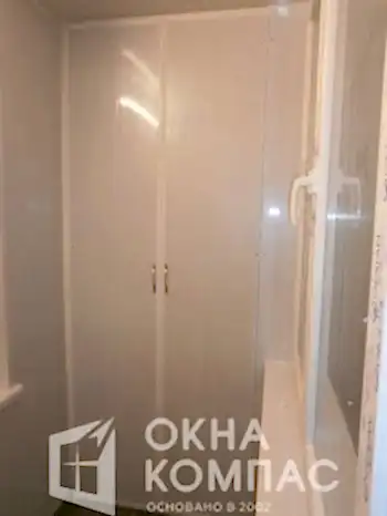 Фото объекта Отделка встроенного шкафа на  балконе панелями ПВХ